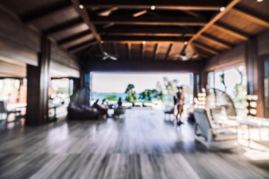 Otel lobisinde bulanıklık