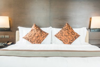 Yastık Yatak Dekorasyon