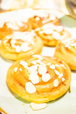 Ekmek büfe catering