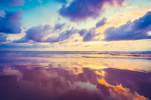 Sonnenuntergang am Strand — Stockfoto