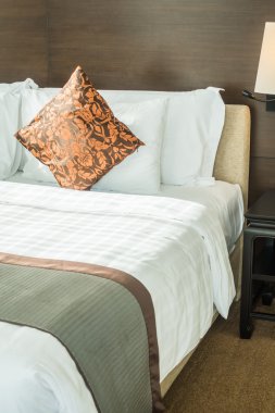 Yastık Yatak Dekorasyon