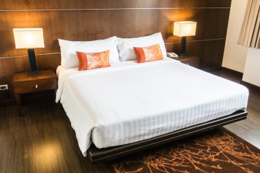 Yastık Yatak Dekorasyon