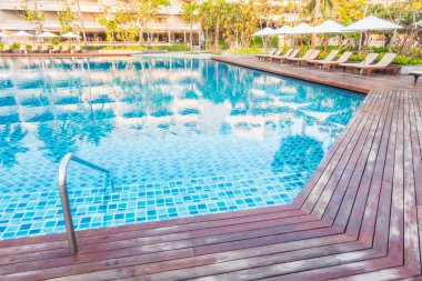 güzel bir Yüzme Havuzu