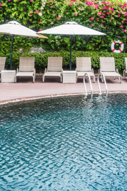 Açık Yüzme Havuzu