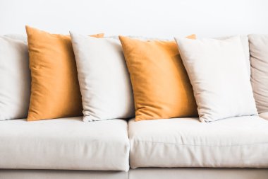 Kanepe dekorasyon yastık