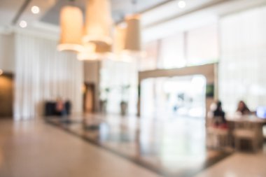 Otel lobisinde bulanıklık