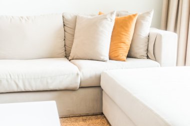 Kanepe dekorasyon yastık