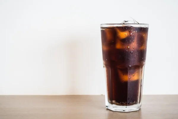 Mrożona cola szkła — Zdjęcie stockowe