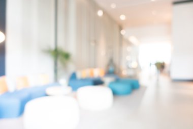 Otel lobisinde bulanıklık