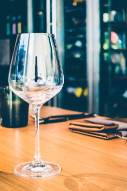 Akşam yemeği için sofra