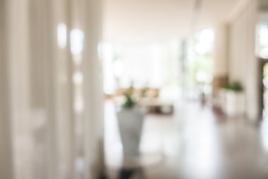 Otel lobisinde bulanıklık