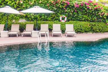 Açık Yüzme Havuzu