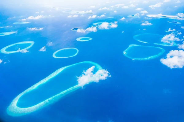 Aerial view of maldives island — Stock Photo, Image