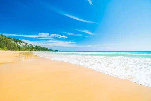 Praia e mar — Fotografia de Stock