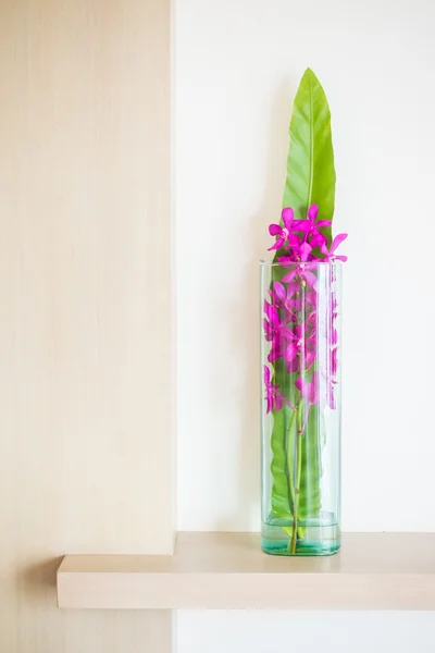 Orchid flower in vase — Stock Photo, Image