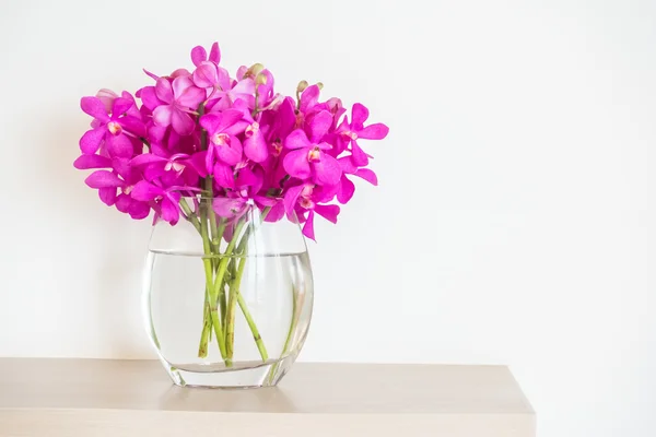 Orchid flower in vase — Stock Photo, Image