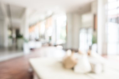 Otel lobisinde bulanıklık