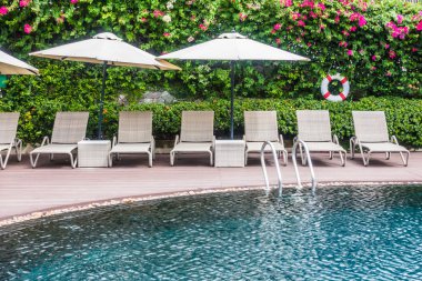 Açık Yüzme Havuzu