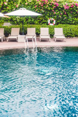 Açık Yüzme Havuzu