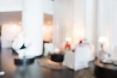 Otel lobisinde bulanıklık