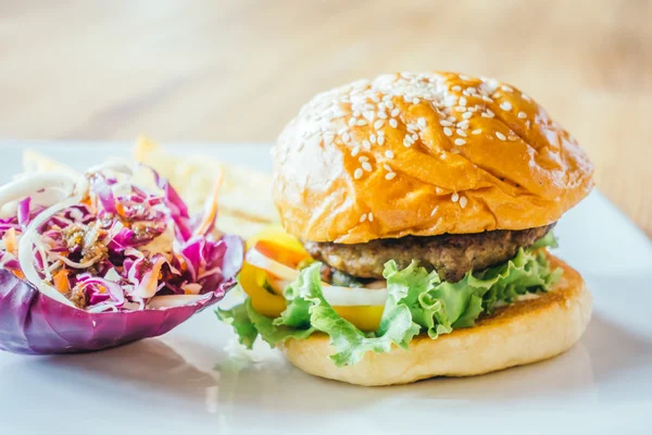 Beef Hamburger - Junk Food — Stockfoto