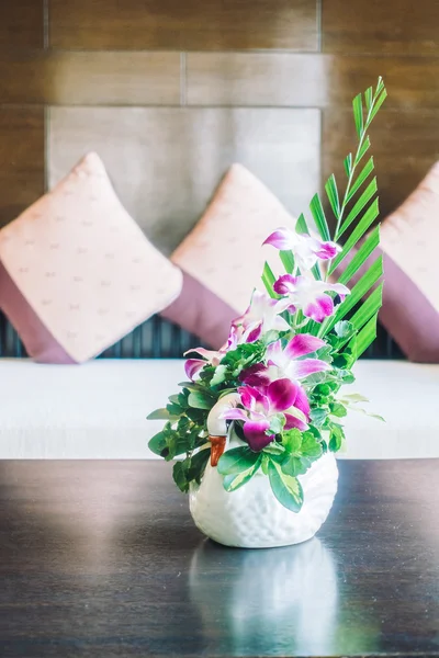 Váza květ dekorace — Stock fotografie