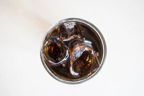 Iced cola glas — Stockfoto