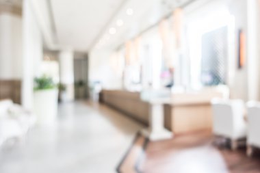 Otel lobisinde bulanıklık