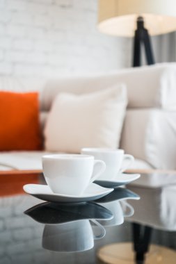 beyaz kahve fincanı