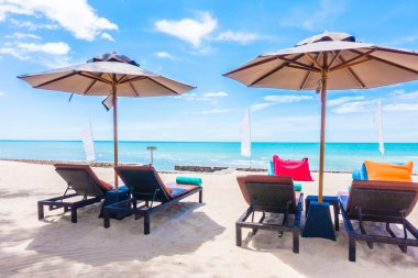 şemsiye ve sandalye