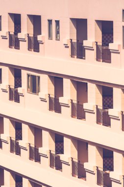 Bina ve pencere desen