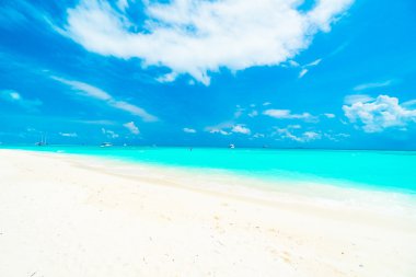 Güzel Maldivler ada