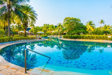 Açık Yüzme Havuzu