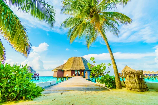 Bella isola delle Maldive — Foto Stock