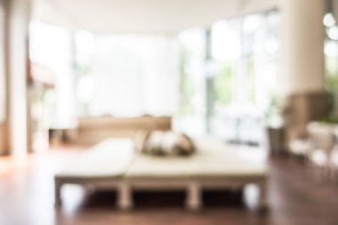 Otel lobisinde bulanıklık