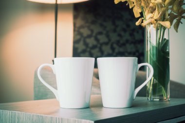 beyaz kahve fincanı