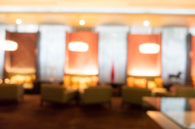Otel lobisinde bulanıklık