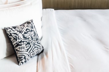 Güzel yastık Yatak Dekorasyon