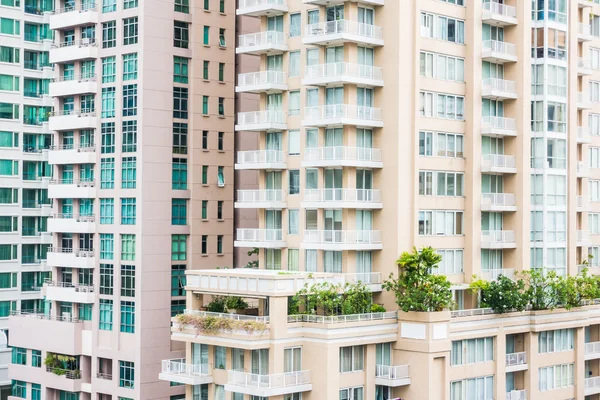 Ventana edificio patrón exterior —  Fotos de Stock