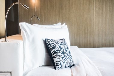 Güzel yastık Yatak Dekorasyon