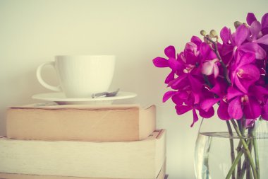 beyaz kahve fincanı