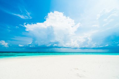 Güzel Maldivler ada