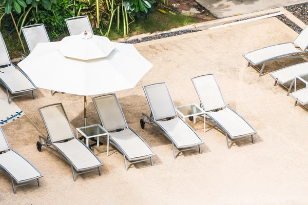 Piscina all'aperto — Foto Stock