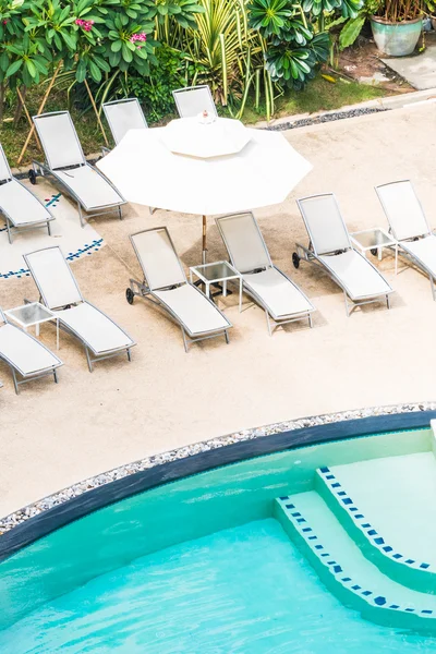 Piscina all'aperto — Foto Stock