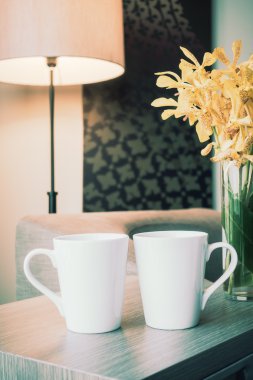 beyaz kahve fincanı