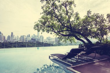 Açık Yüzme Havuzu