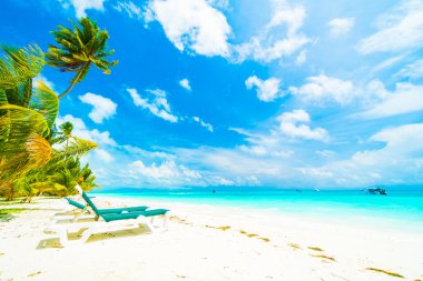 Güzel Maldivler ada