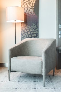 Kanepe ışık lamba ile