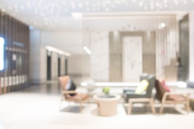 Otel lobisinde bulanıklık