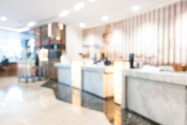 Otel lobisinde bulanıklık